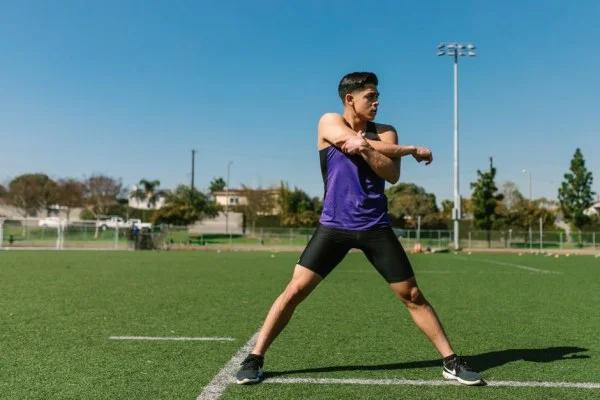 soccer winger cross